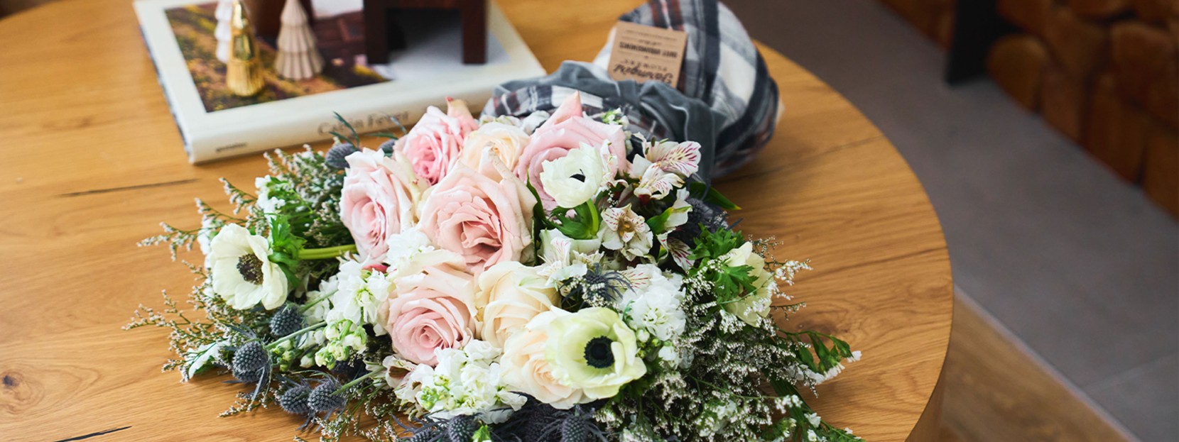 A Blossoming Collaboration: L.L.Bean and Farmgirl Flowers Unveil Festive, Sustainable Holiday Bouquets 