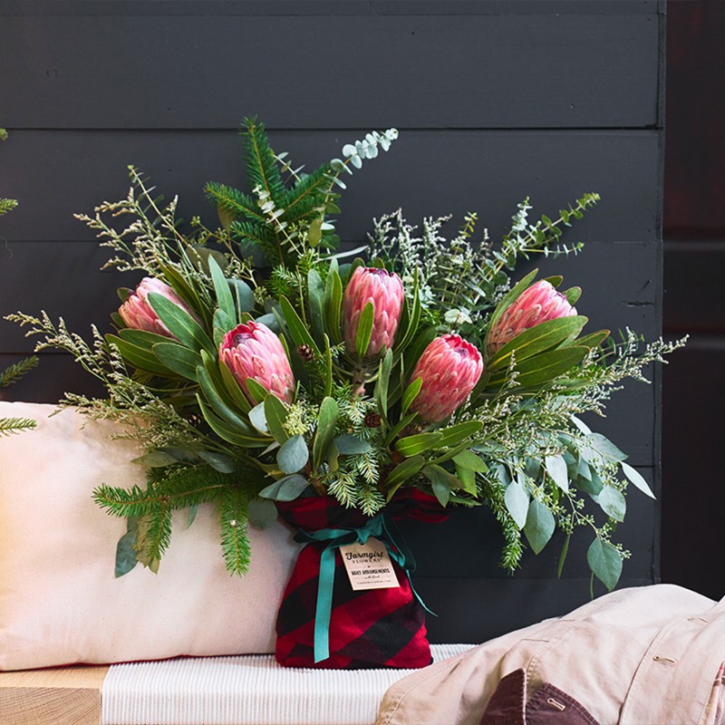 L.L.Bean x Farmgirl Flowers Holiday Bouquet