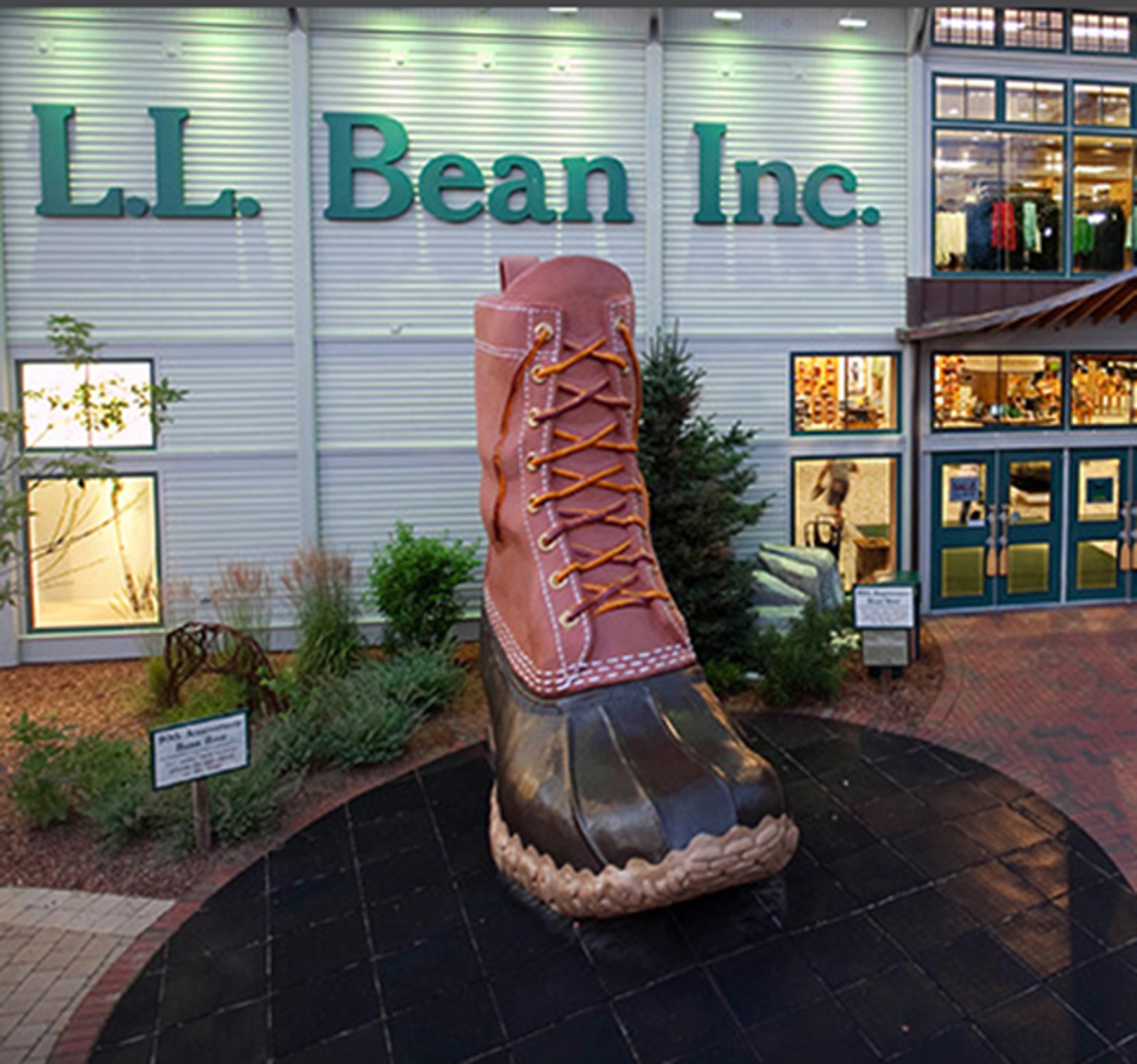 Freeport, ME L.L.Bean Flagship Retail Store