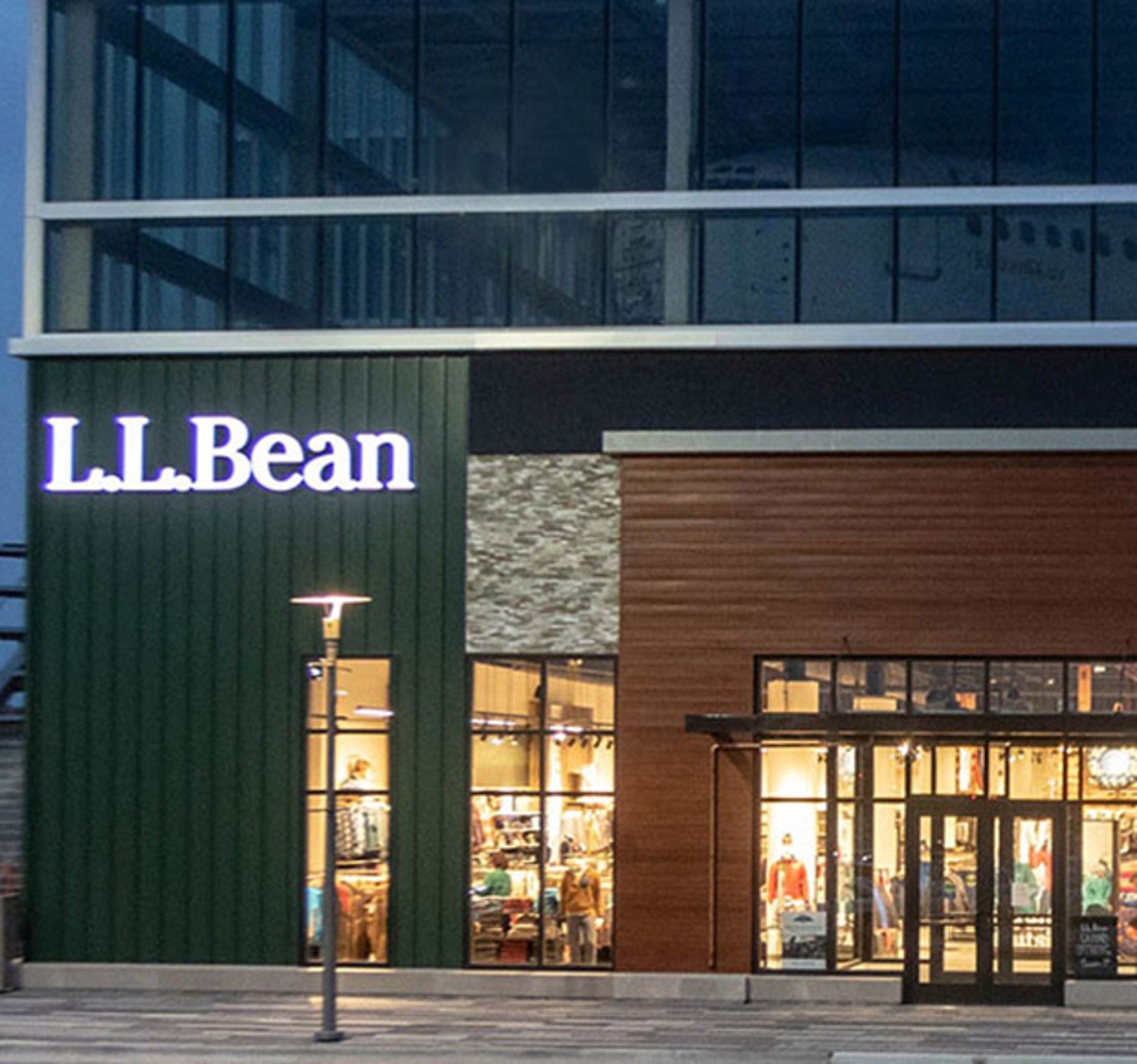 Oak Brook, IL L.L.Bean Reatil Store