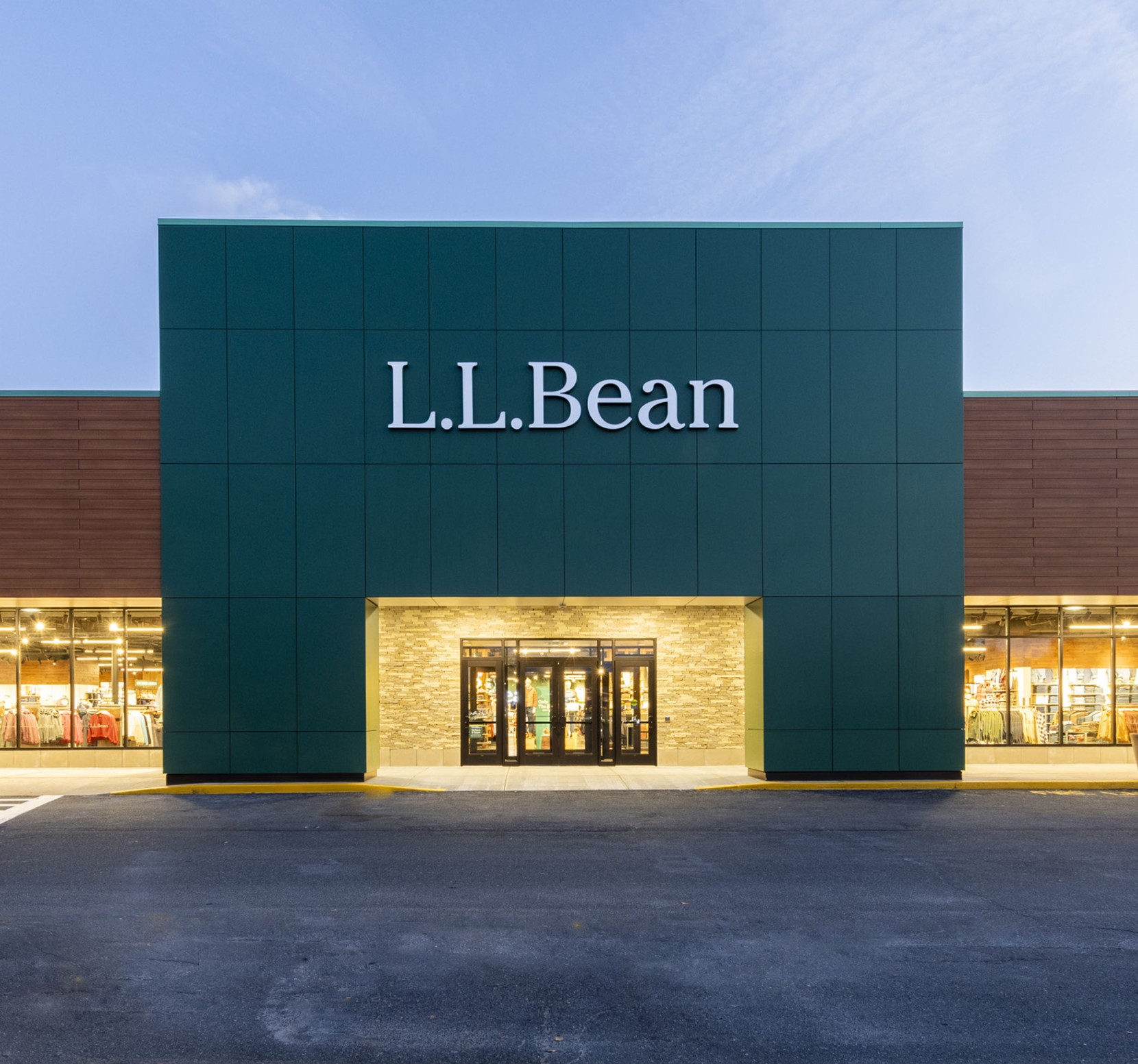 Enfield, CT L.L.Bean Retail Store
